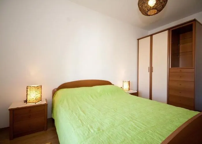 Briest - One Bedroom With Balcony A2 2 Apartment *