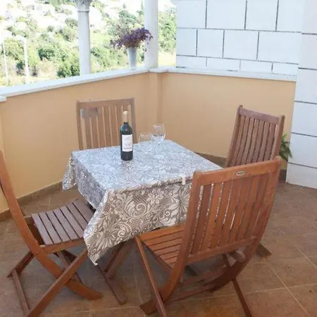 Briest - One Bedroom With Balcony A2 2 Apartman *